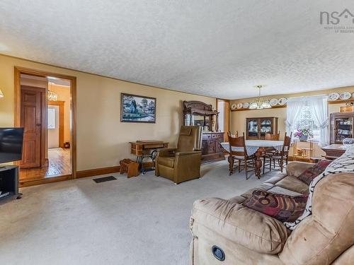 13011 Highway 2, Central Onslow, NS 
