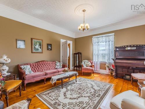 13011 Highway 2, Central Onslow, NS 