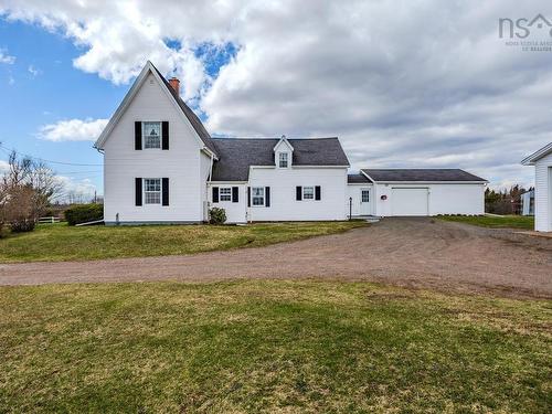 13011 Highway 2, Central Onslow, NS 