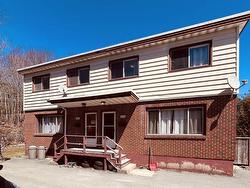 A B 86 Williams Lake Road  Armdale, NS B3P 1T3