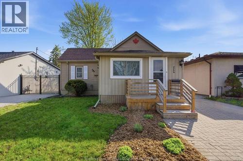 236 FRANK AVENUE  Windsor, ON N8S 3N8