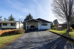 7705 Park Dr  Port Hardy, BC V0N 2P0