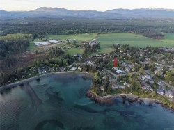 1677 Acacia Rd Nanoose Bay, BC V9P 9C6