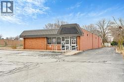 495 SANDWICH STREET South Amherstburg, ON N9V 3G5