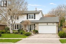 12 BURNHAMILL Place  Etobicoke, ON M9C 3S4