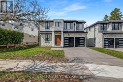 363 PENN AVENUE Newmarket, ON L3Y 2S7