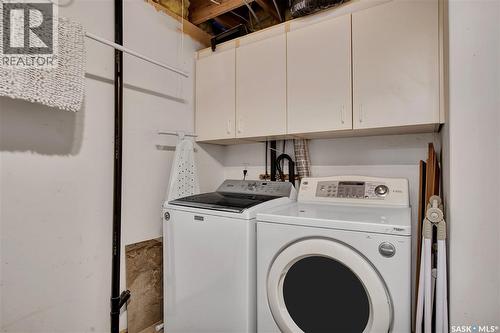 403 King Place, Warman, SK - Indoor Photo Showing Laundry Room
