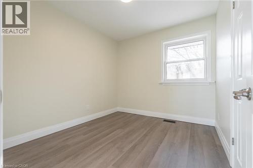 58 Sandalwood Avenue, Hamilton, ON - Indoor Photo Showing Other Room