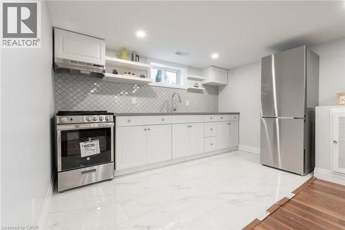 58 Sandalwood Avenue, Hamilton, ON - Indoor Photo Showing Kitchen