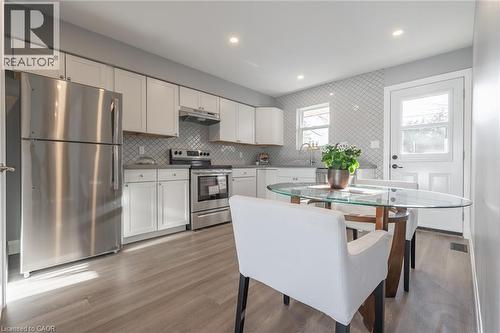 58 Sandalwood Avenue, Hamilton, ON - Indoor Photo Showing Kitchen With Upgraded Kitchen