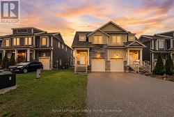 199 YELLOW BIRCH CRESCENT Blue Mountains, ON L9Y 0Z3