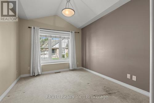 Bedroom/office - 3 - 605 Welland Avenue, St. Catharines (Carlton/Bunting), ON - Indoor Photo Showing Other Room