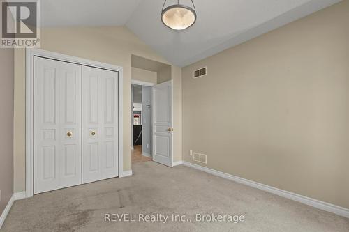 3 - 605 Welland Avenue, St. Catharines (Carlton/Bunting), ON - Indoor