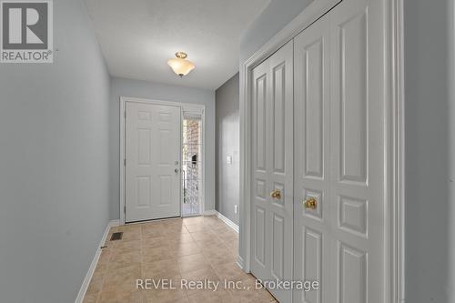 Foyer - 3 - 605 Welland Avenue, St. Catharines (Carlton/Bunting), ON - Indoor Photo Showing Other Room
