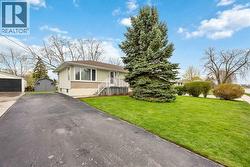 570 NIAGARA STREET Plympton-Wyoming, ON N0N 1T0