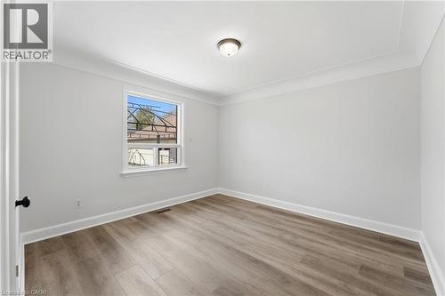 80 Malta Drive, Hamilton, ON - Indoor Photo Showing Other Room