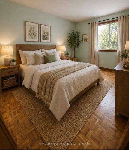 B-23 Connie Drive, Tiny, ON - Indoor Photo Showing Bedroom