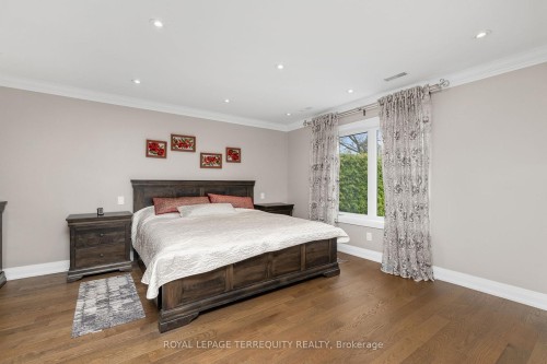 582 Hyacinthe Boulevard, Mississauga, ON - Indoor Photo Showing Bedroom
