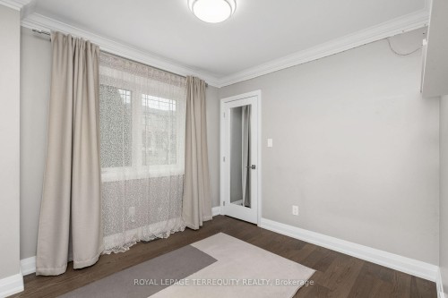 582 Hyacinthe Boulevard, Mississauga, ON - Indoor Photo Showing Other Room