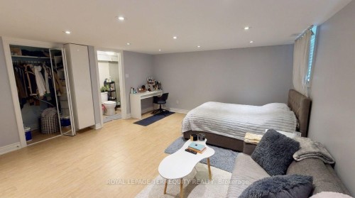 582 Hyacinthe Boulevard, Mississauga, ON - Indoor