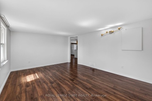 844 Upper Wellington Street, Hamilton, ON - Indoor Photo Showing Other Room