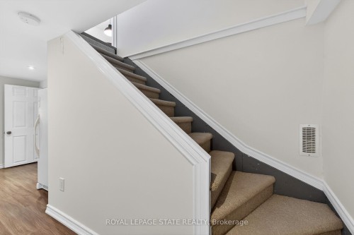 844 Upper Wellington Street, Hamilton, ON - Indoor Photo Showing Other Room