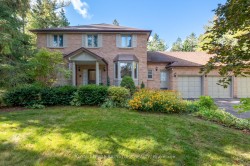 4 Ruth Court  Whitchurch-Stouffville, ON L4A 2E3