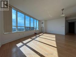 1006 - 15 GREENVIEW AVENUE  Toronto, ON M2M 4M7