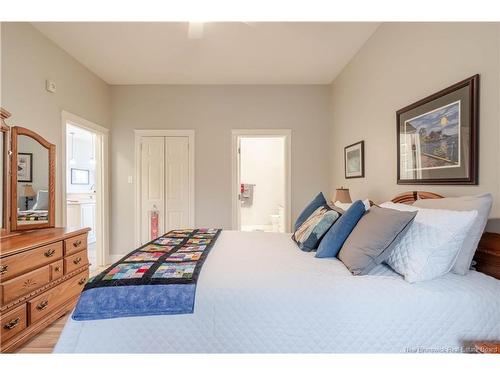 48 Waterford Lane, Fredericton, NB 