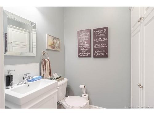 48 Waterford Lane, Fredericton, NB 