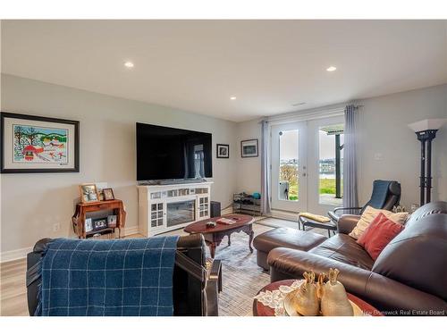 48 Waterford Lane, Fredericton, NB 