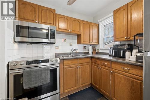 100 Memorial Crescent, Guelph, ON - Indoor Photo Showing Kitchen With Stainless Steel Kitchen With Double Sink