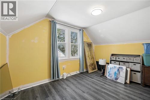 100 Memorial Crescent, Guelph, ON - Indoor