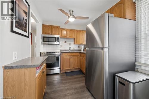 100 Memorial Crescent, Guelph, ON - Indoor Photo Showing Kitchen With Stainless Steel Kitchen