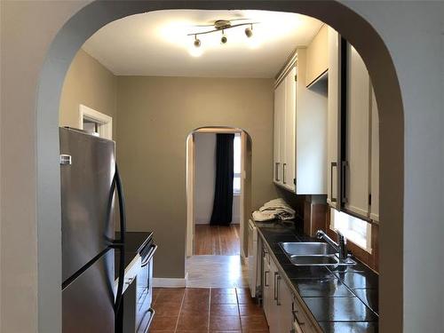283 Horace St, Winnipeg, MB 