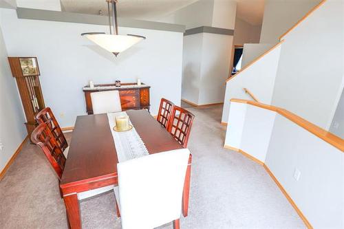 183 Golden Eagle Dr, Winnipeg, MB 