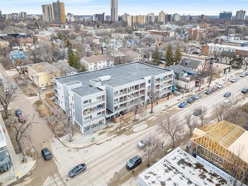 310-155 Sherbrook ST  Winnipeg, MB R3C 2B5