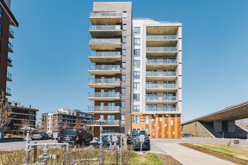 Façade - 809-8 Av. Donegani, Pointe-Claire, QC - Outdoor With Facade