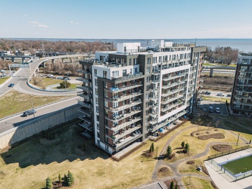 Photo aérienne - 809-8 Av. Donegani, Pointe-Claire, QC - Outdoor With View