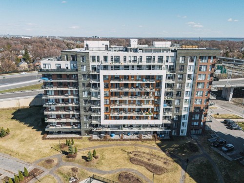 Photo aérienne - 809-8 Av. Donegani, Pointe-Claire, QC - Outdoor With View