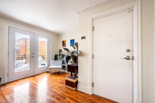 Bureau - 6-1240 Rue St-Timothée, Montréal (Ville-Marie), QC - Indoor Photo Showing Other Room