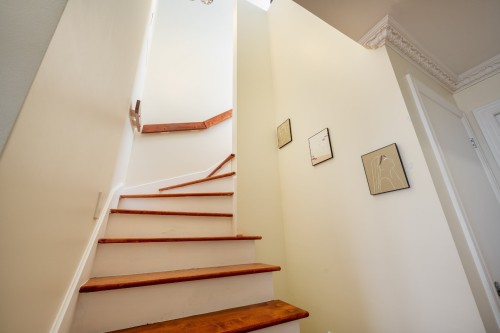 Escalier - 6-1240 Rue St-Timothée, Montréal (Ville-Marie), QC - Indoor Photo Showing Other Room
