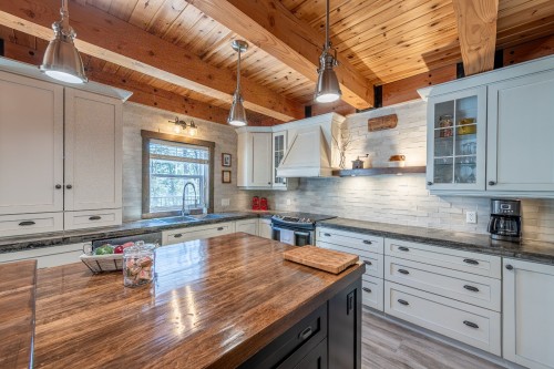 Cuisine - 49 Rue De La Pointe, La Minerve, QC - Indoor Photo Showing Kitchen With Double Sink