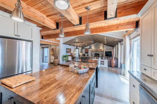 Vue d'ensemble - 49 Rue De La Pointe, La Minerve, QC - Indoor Photo Showing Kitchen