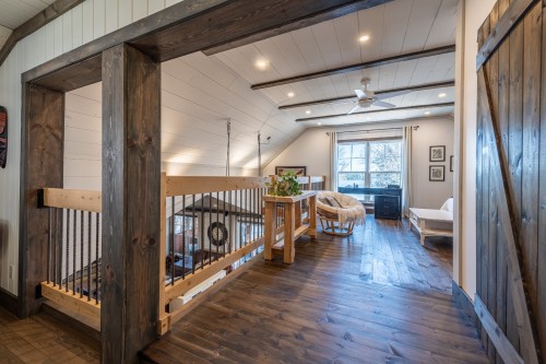 Mezzanine - 49 Rue De La Pointe, La Minerve, QC - Indoor Photo Showing Other Room