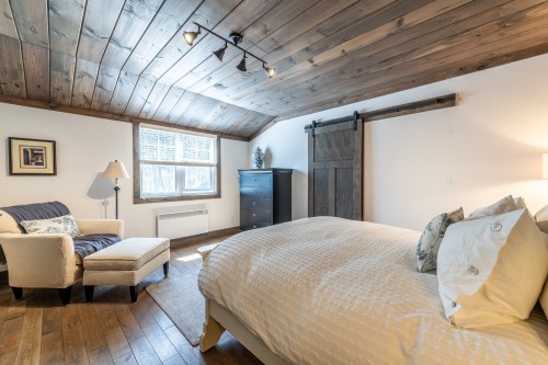 Chambre à coucher principale - 49 Rue De La Pointe, La Minerve, QC - Indoor Photo Showing Bedroom