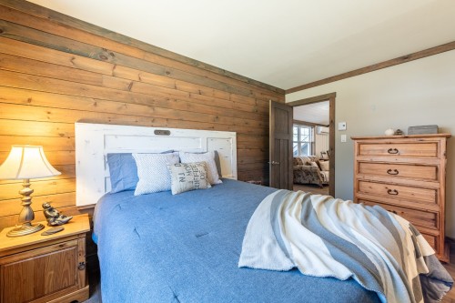 Chambre à coucher - 49 Rue De La Pointe, La Minerve, QC - Indoor Photo Showing Bedroom