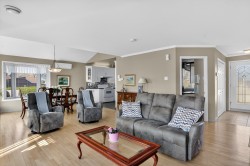 Salon - 