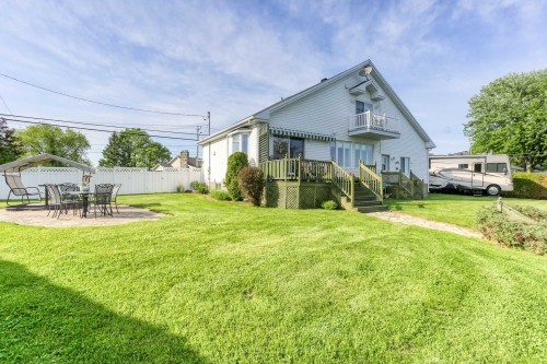Cour - 3320 Rue Notre-Dame E., Trois-Rivières, QC - Outdoor
