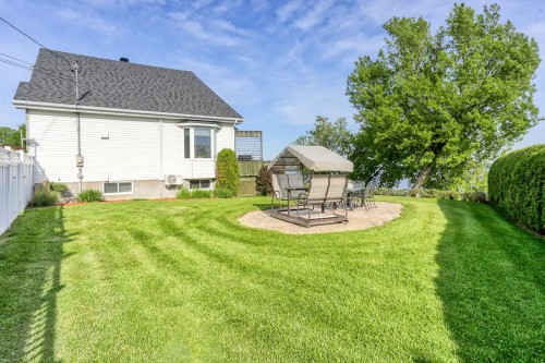 Cour - 3320 Rue Notre-Dame E., Trois-Rivières, QC - Outdoor